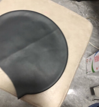 出售游泳镜、游泳帽、游泳衣、蛙泳脚蹼等,只能自提 出售游泳镜、游泳帽、游泳衣、蛙泳脚蹼等,只能自提